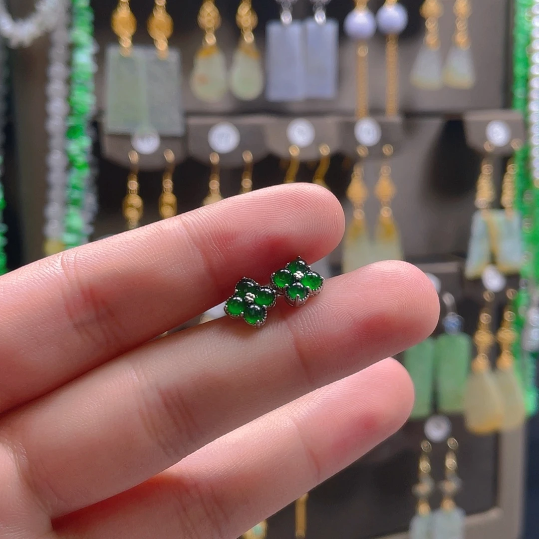 翡翠未镶嵌耳饰翡翠