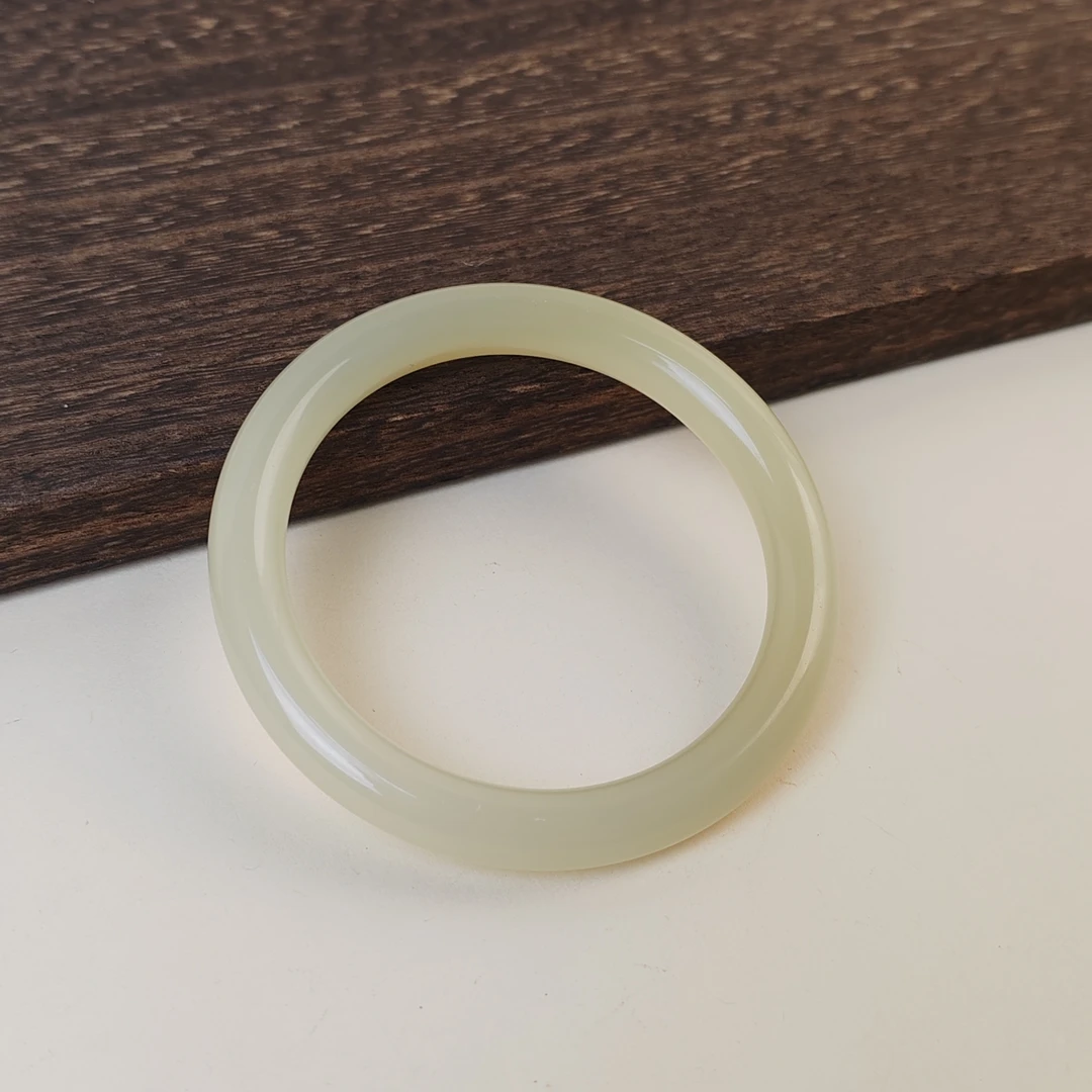 宠粉福利 青白手镯