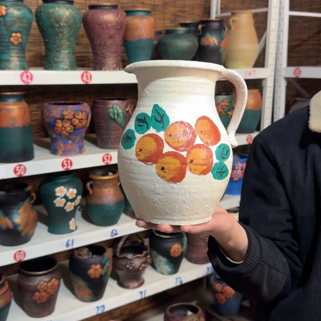 红陶红陶浮雕花盆炸炸炸