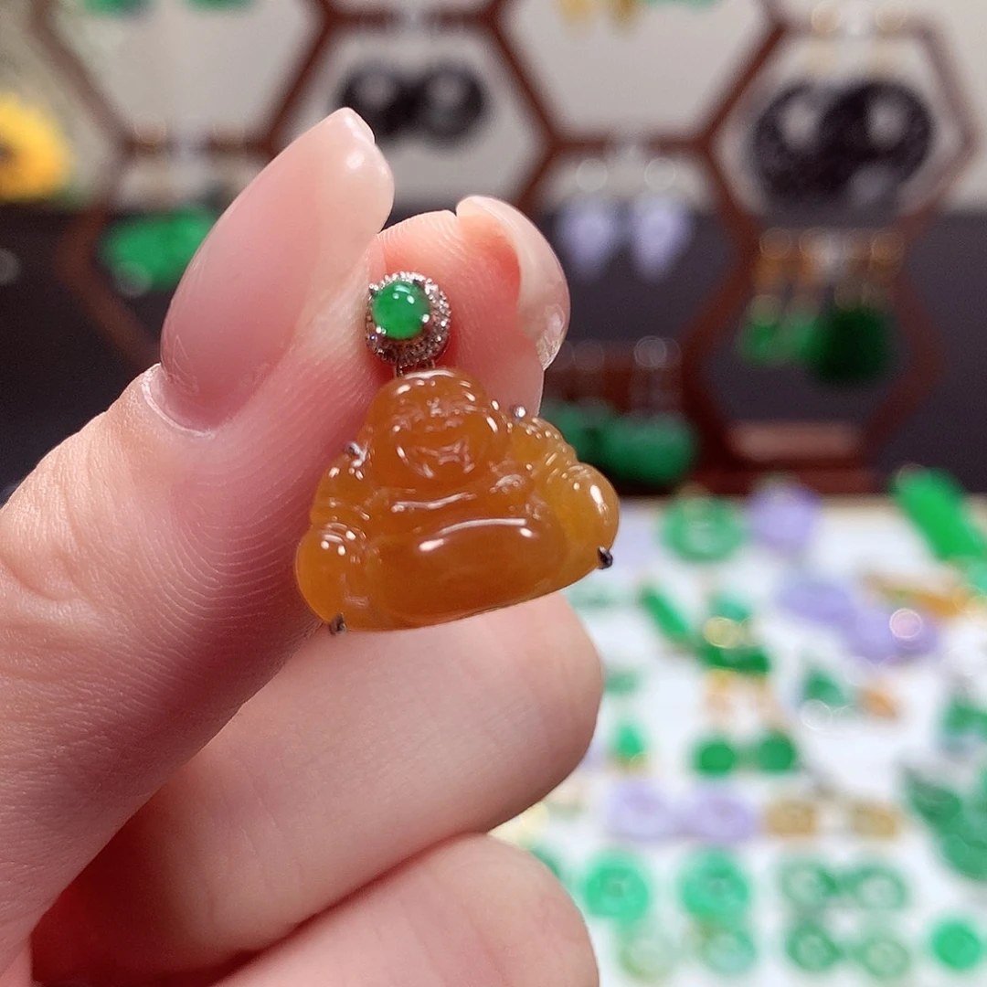 翡翠项链18K金镶嵌天然翡翠