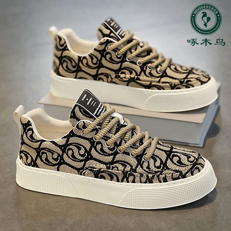 啄木鸟帆布鞋男低帮夏季2024新款小众低帮印花板鞋男士厚底运动休