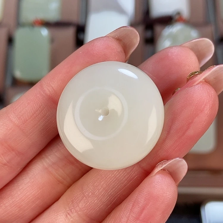 【闪购商品】和田玉颈饰未镶嵌