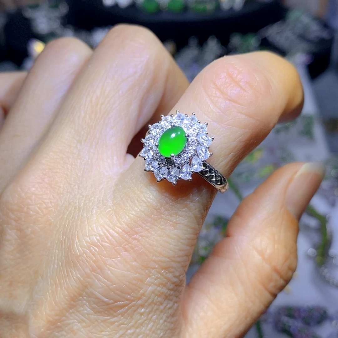 翡翠颈饰银S925镶嵌天然翡翠