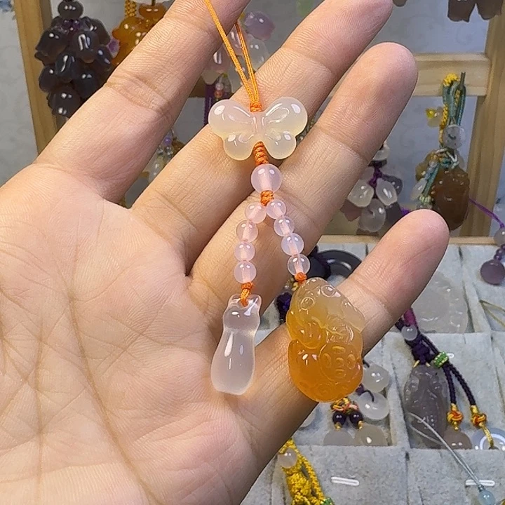 手机挂件，黄色小貔貅