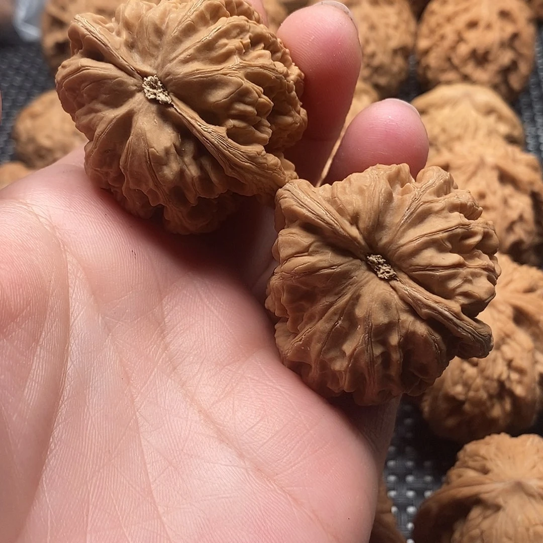 小***无文玩核桃吊坠核桃