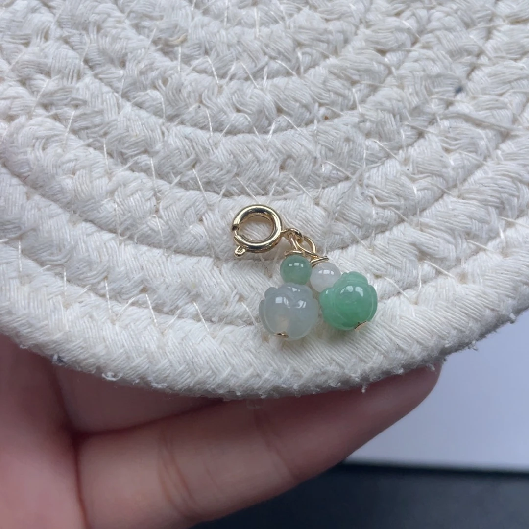 翡翠未镶嵌颈饰天然A货缅甸翡翠