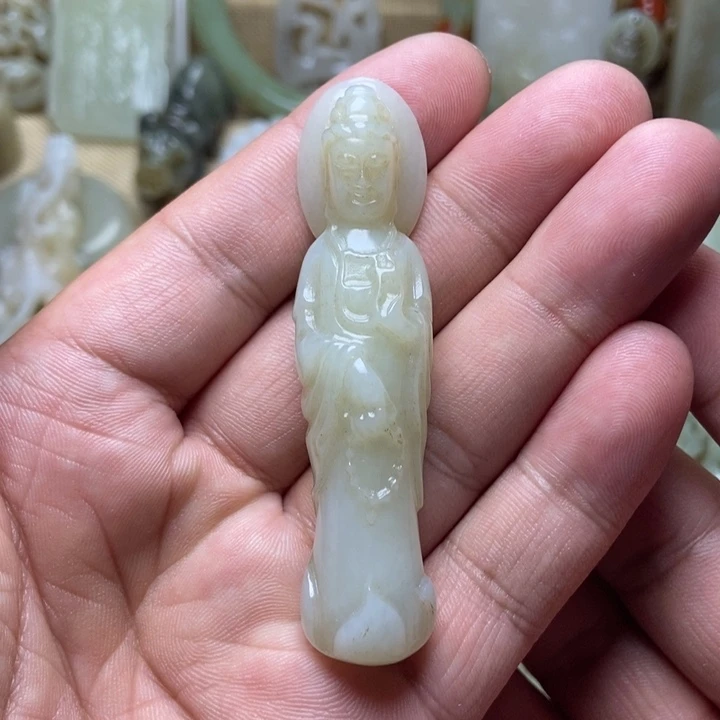 和田玉未镶嵌挂件明**鉴