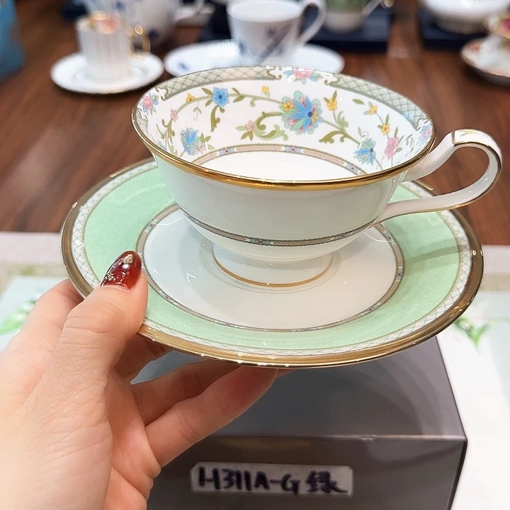 瓷片杯子杯子杯子水杯杯子水杯