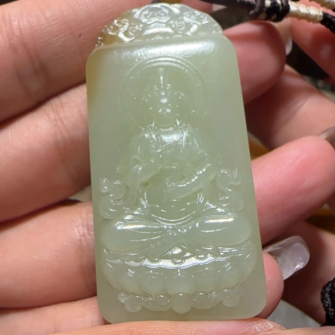 和田玉（糖玉）未镶嵌颈饰