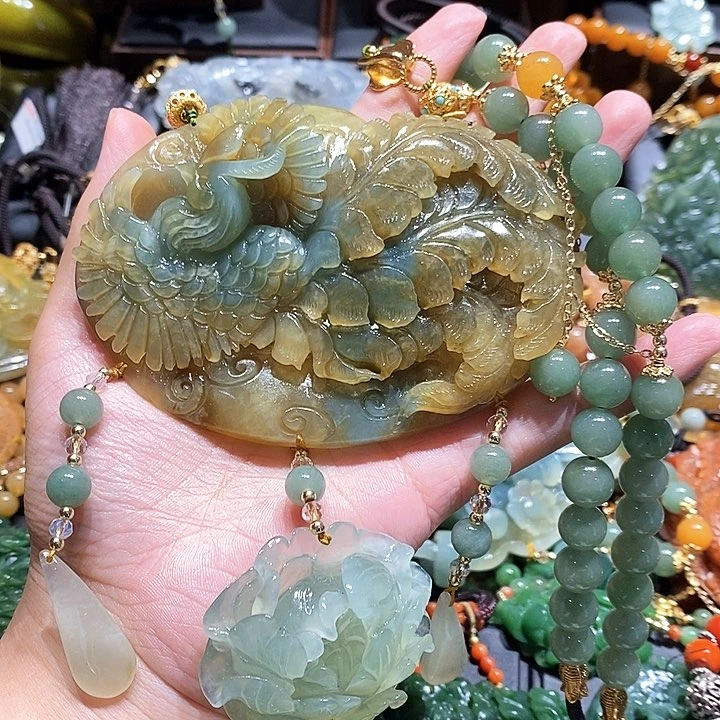 岫玉未镶嵌毛衣链6*