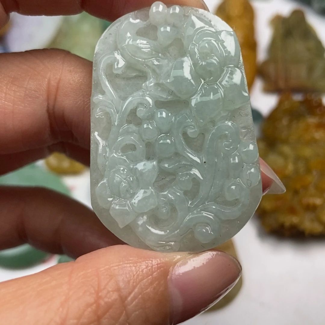 定制翡翠未镶嵌翡翠