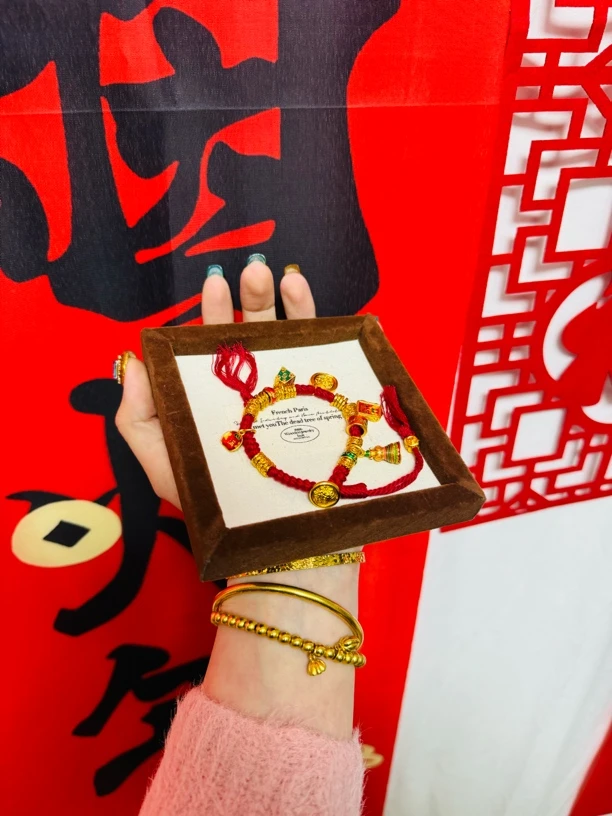 铜合金手链 黄财神红色盘缠手链手工时尚编织编绳素款可调节手编