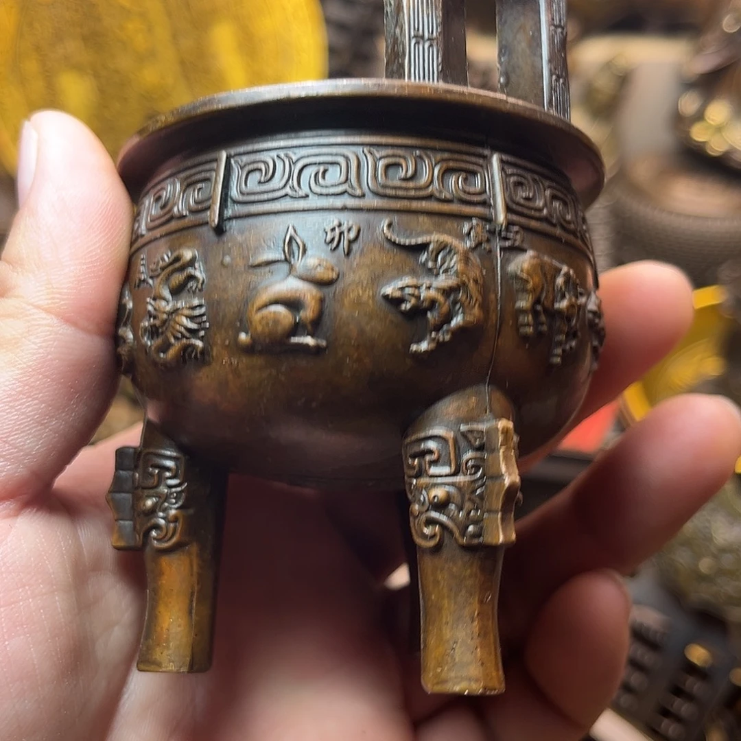 精美铜器工艺品等