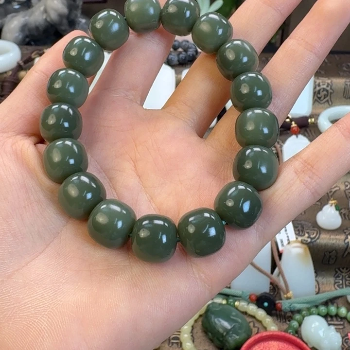 晚***境和田玉未镶嵌手链