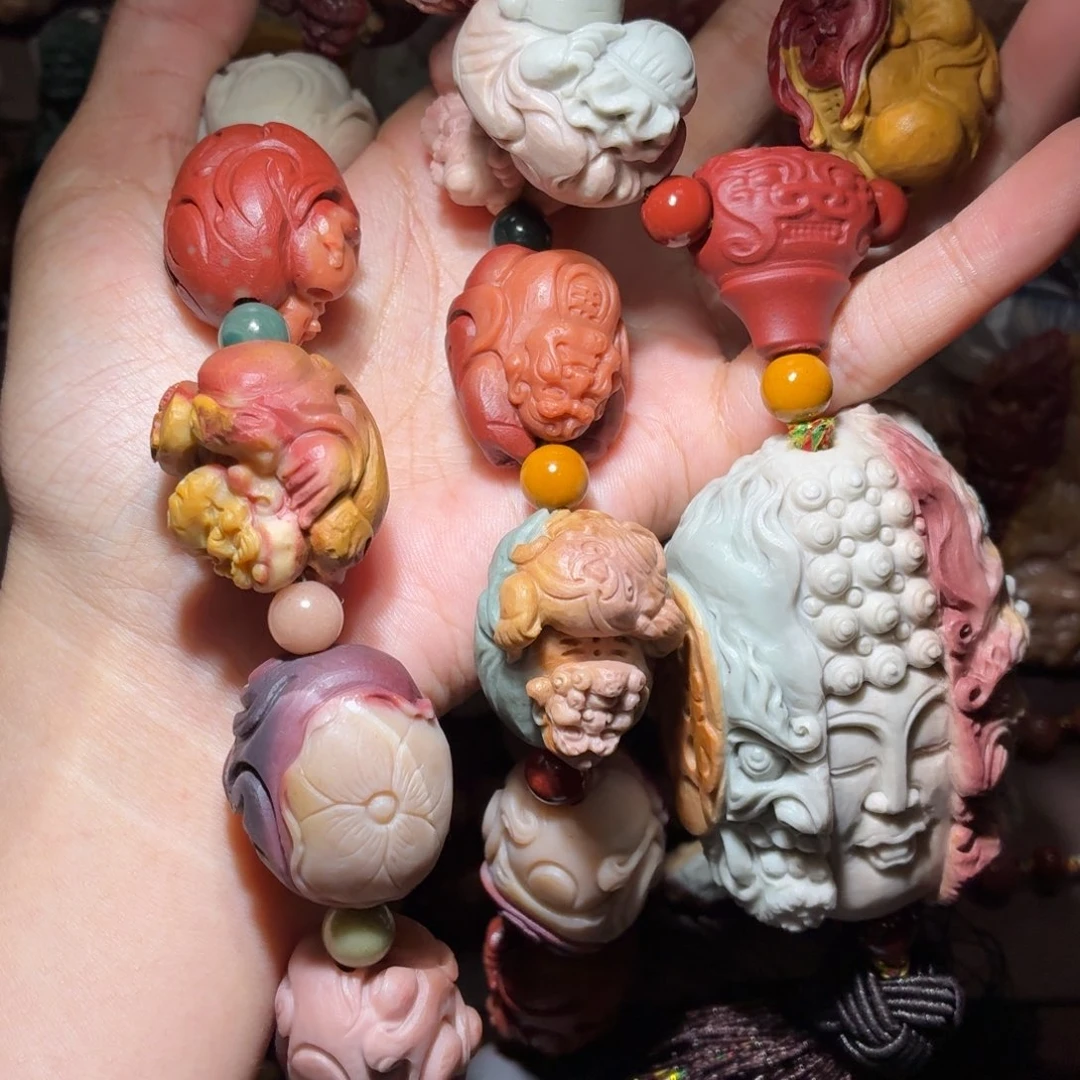 白***梦石英质玉未镶嵌手持