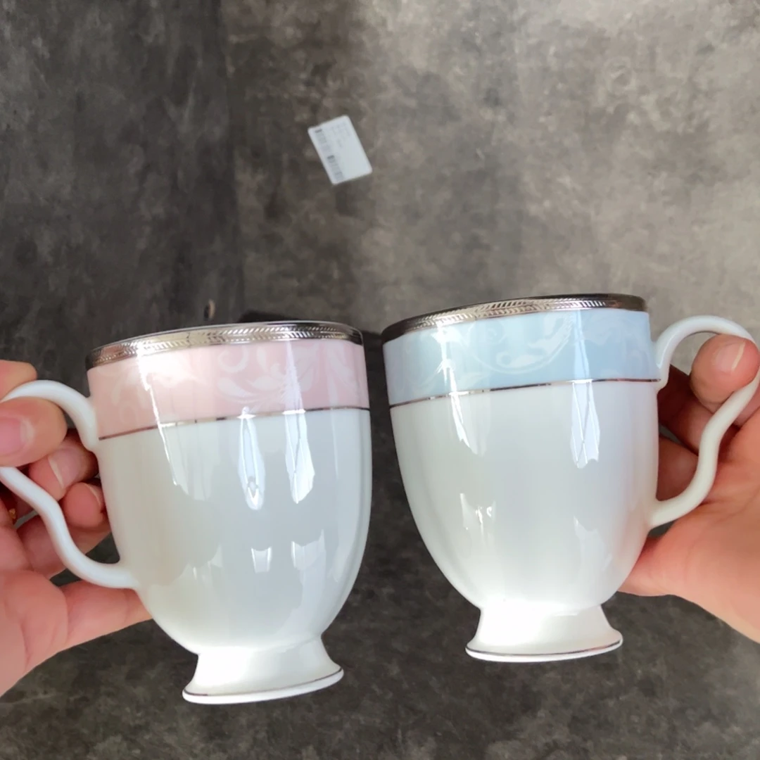 瓷片浪漫唐草马克杯一对礼盒