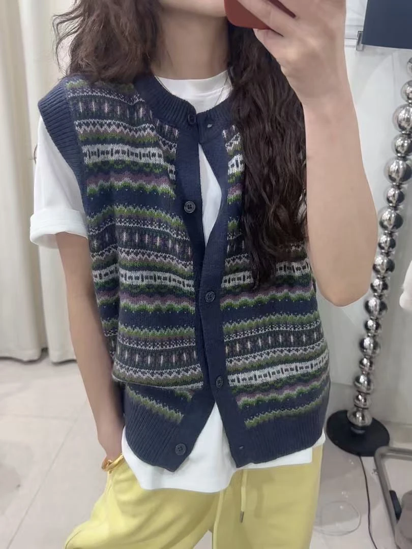 QianRH-9855春季新款复古提花气质休闲百搭针织衫马甲