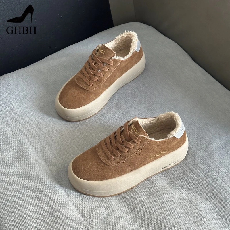 磨砂简约加绒保暖板鞋冬新款厚底防滑脏脏欧美鞋系带百搭棉鞋