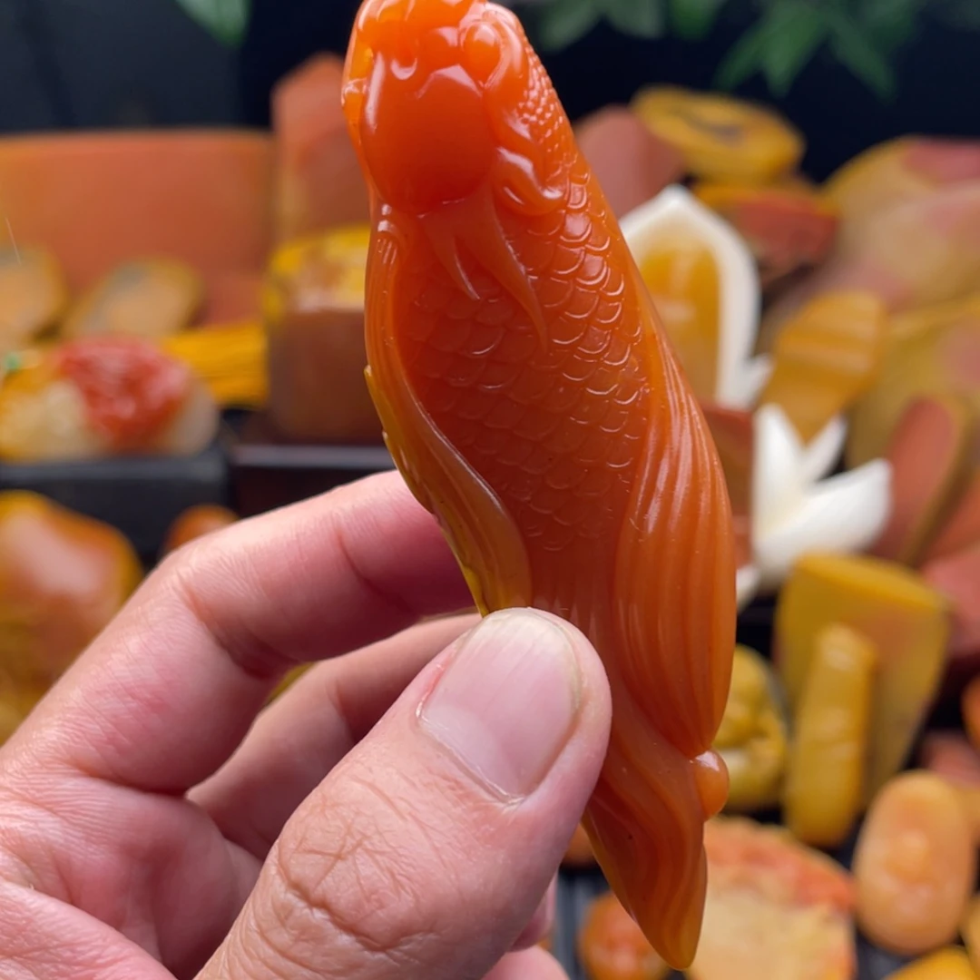 石英质玉黄蜡石手把件未镶嵌