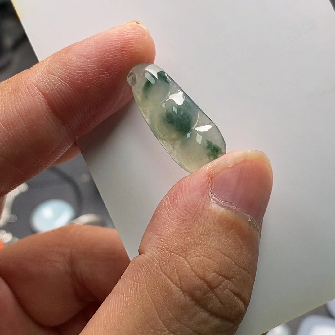 翡翠未镶嵌颈饰天然
