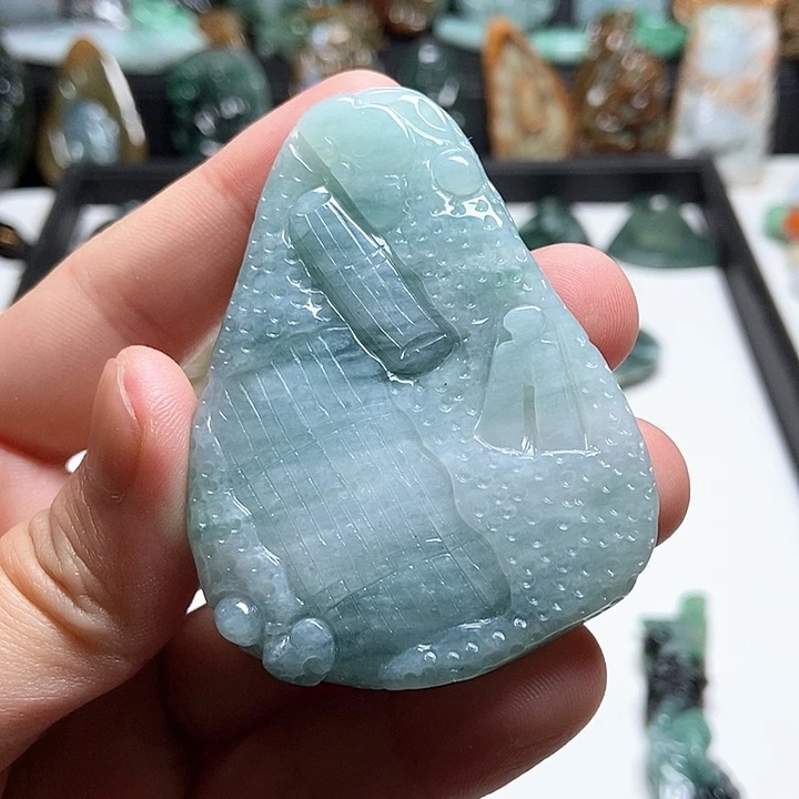 翡翠未镶嵌颈饰翡翠a货