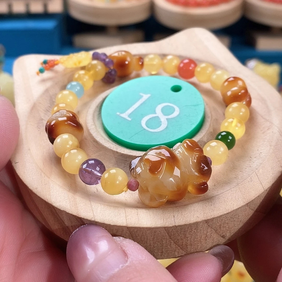 琥珀颈饰未镶嵌手链