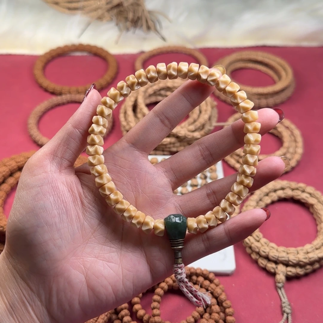 柏香籽/百香籽吊坠蛇骨