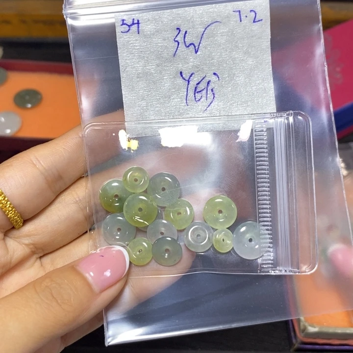 3***w定制翡翠未镶嵌不退