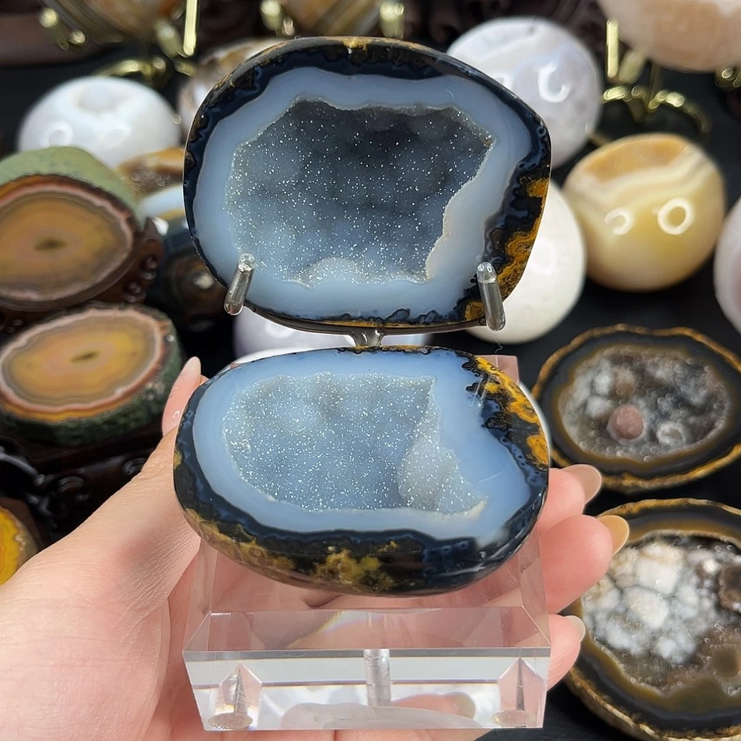 未镶嵌水晶大型摆件（非配饰）