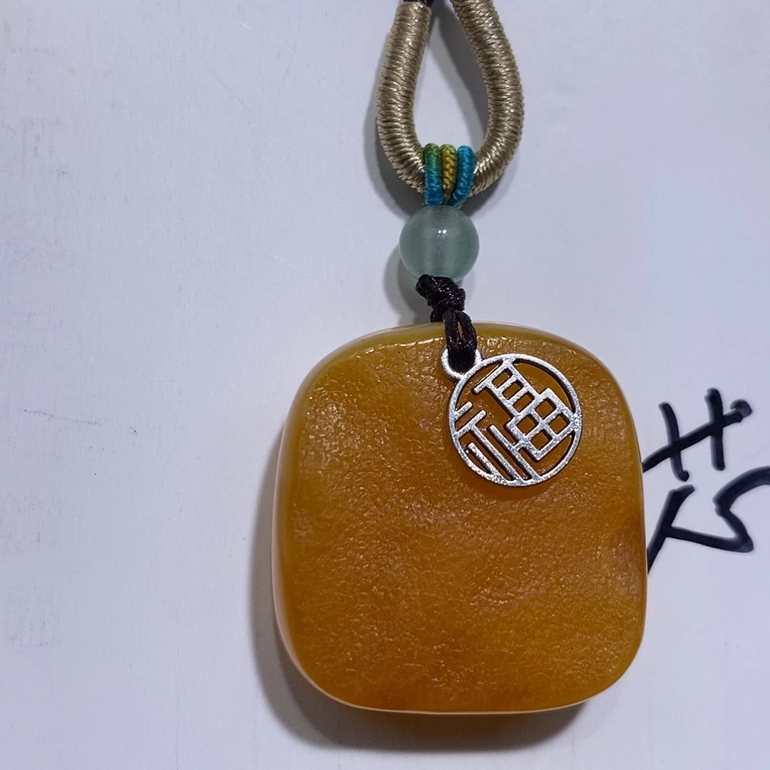 定制琥珀未镶嵌蜜蜡
