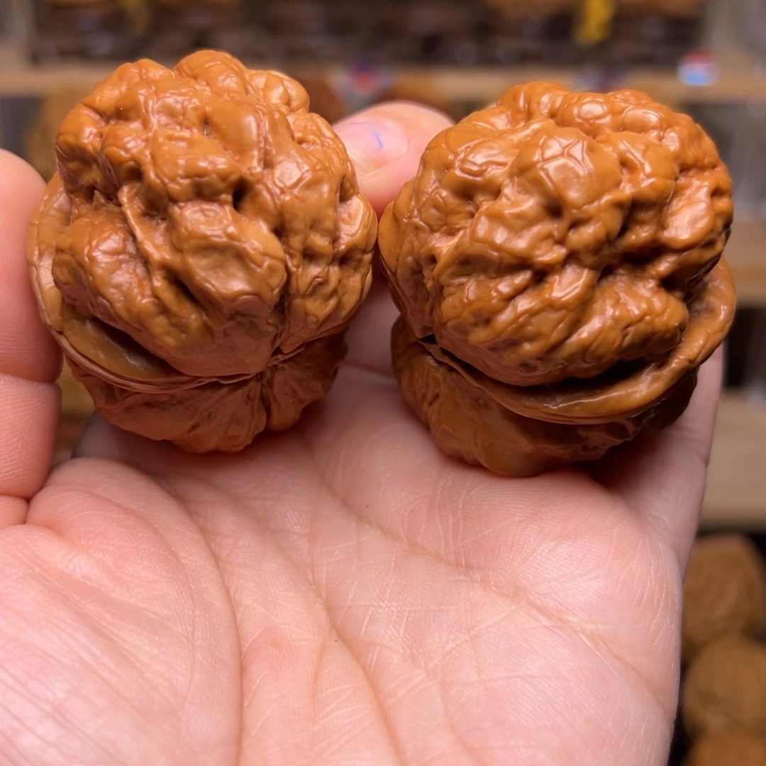 文玩核桃把件38w老树树头金蟾疙瘩包48尺61克