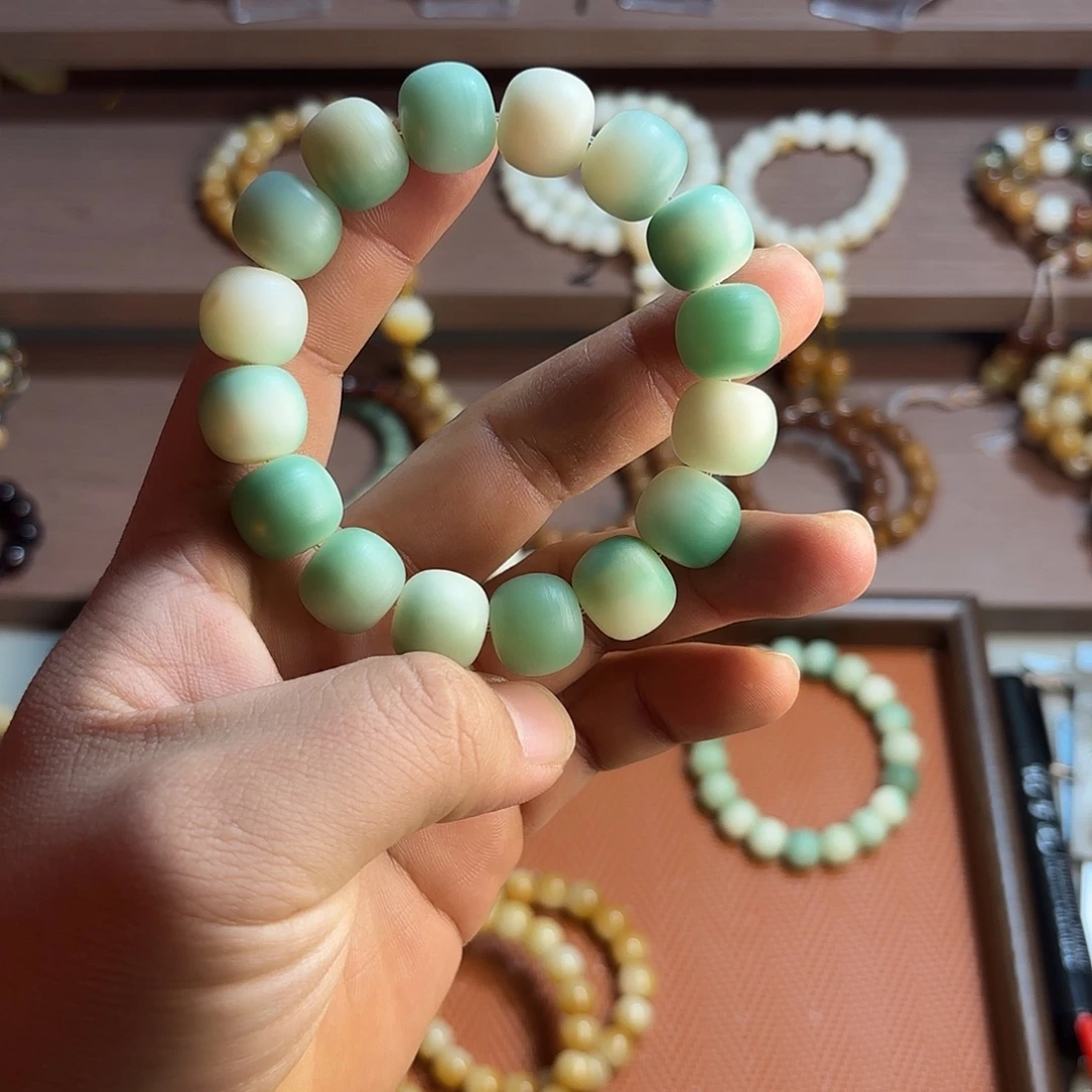 吊坠菩提根/象牙果