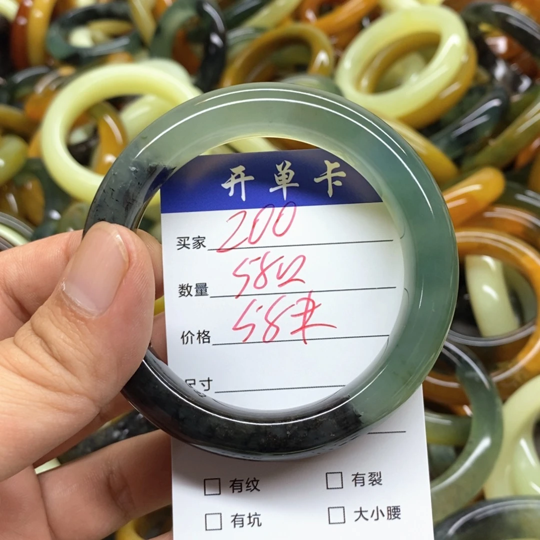未镶嵌蛇纹石玉手镯