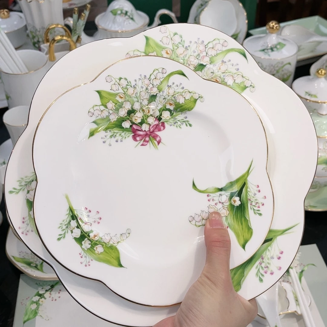 【闪购商品】瓷片一组————————//-