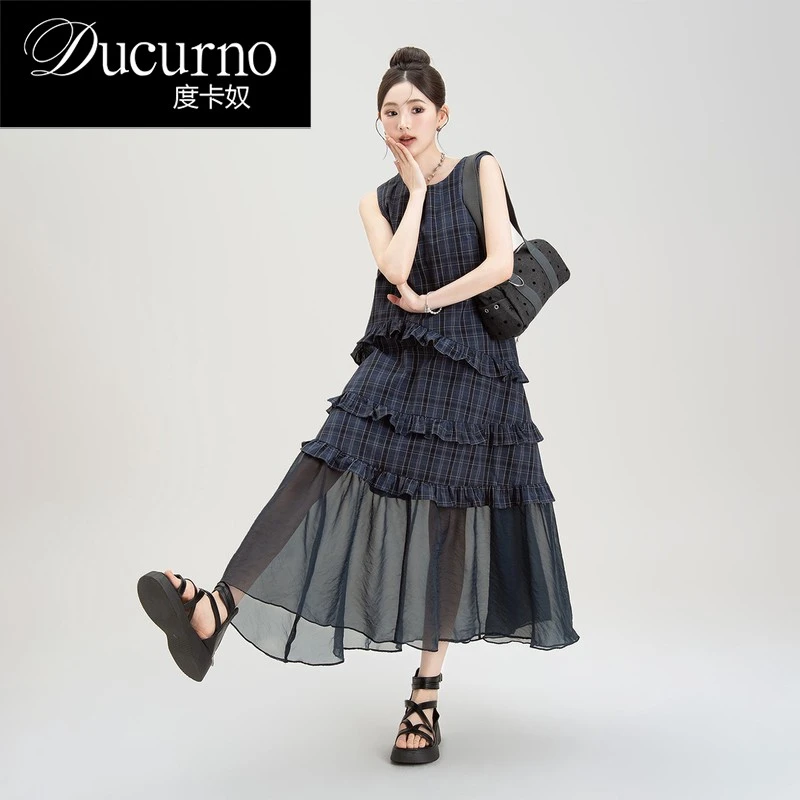 蓝色网纱拼接格子连衣裙女夏季新款不规则荷叶边宽松无袖背心长裙