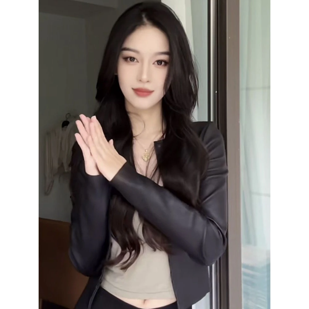 PU皮高级感衣小众设计感显瘦百搭小香风收腰气质机车服短外套女