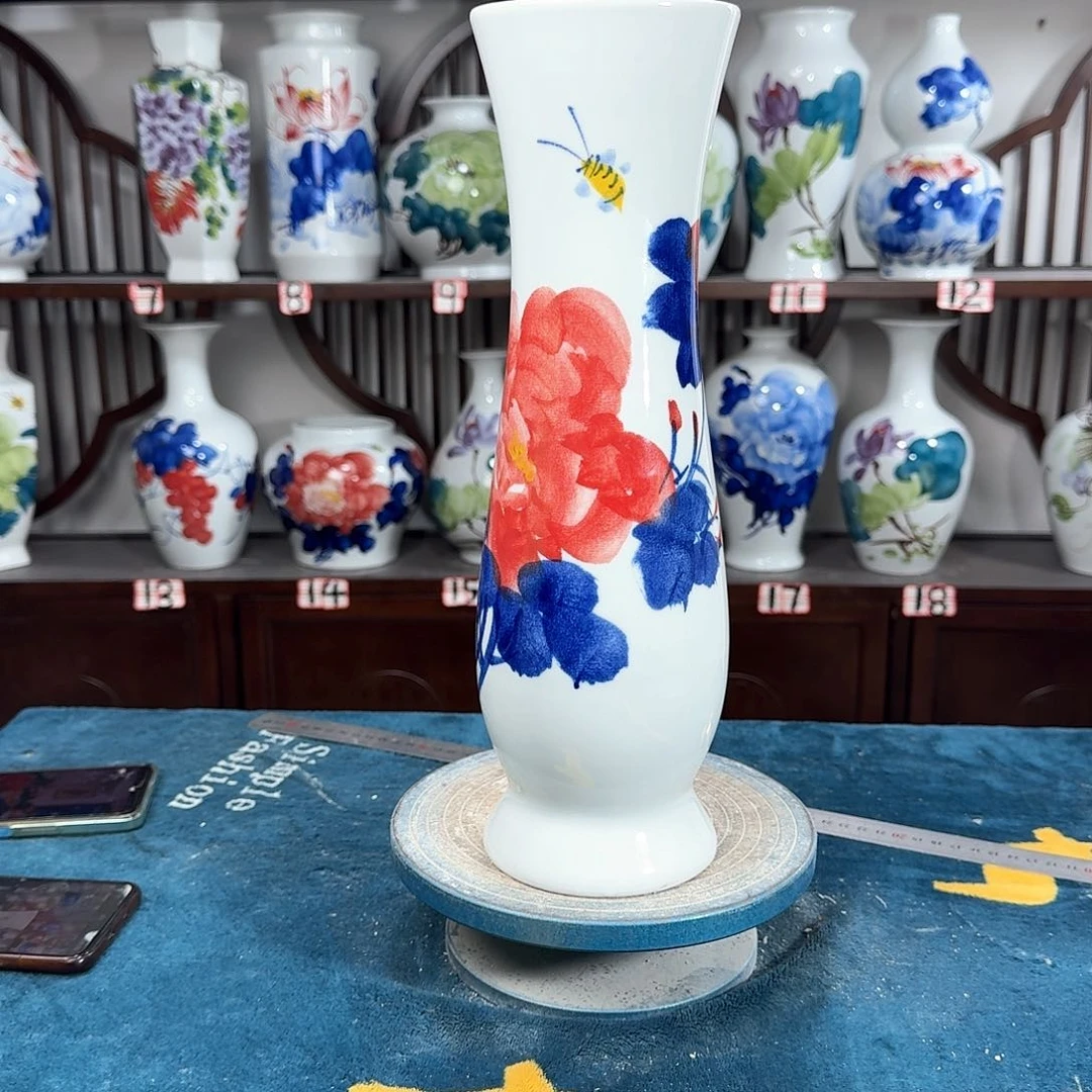 摆件景德镇陶瓷蛮红牡