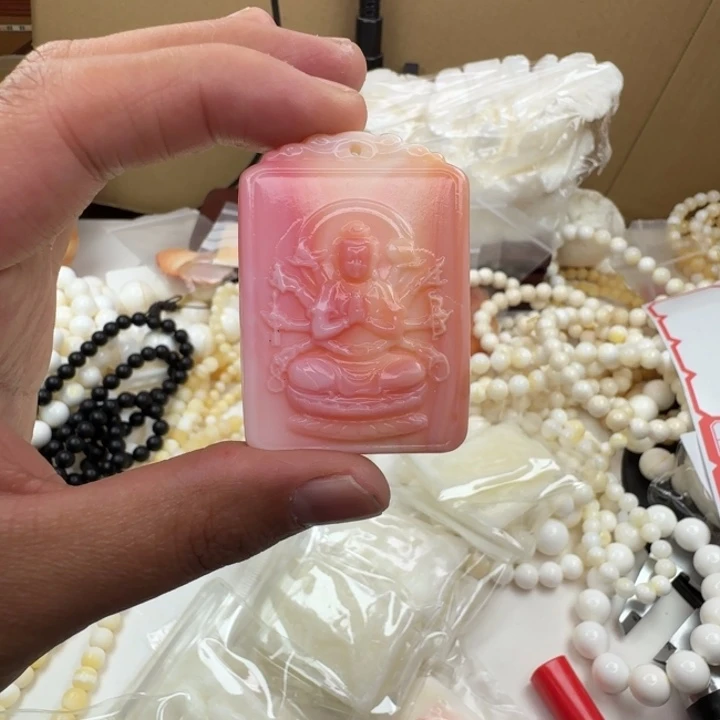 小***莉贝壳手串/手链少肉瑕疵粉鼠牌子18号