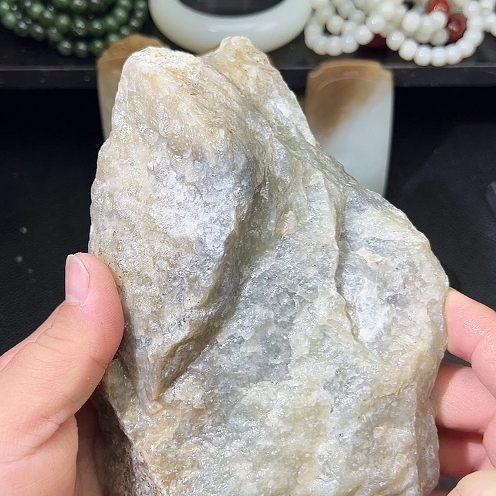 和田玉（糖玉）未镶嵌车挂