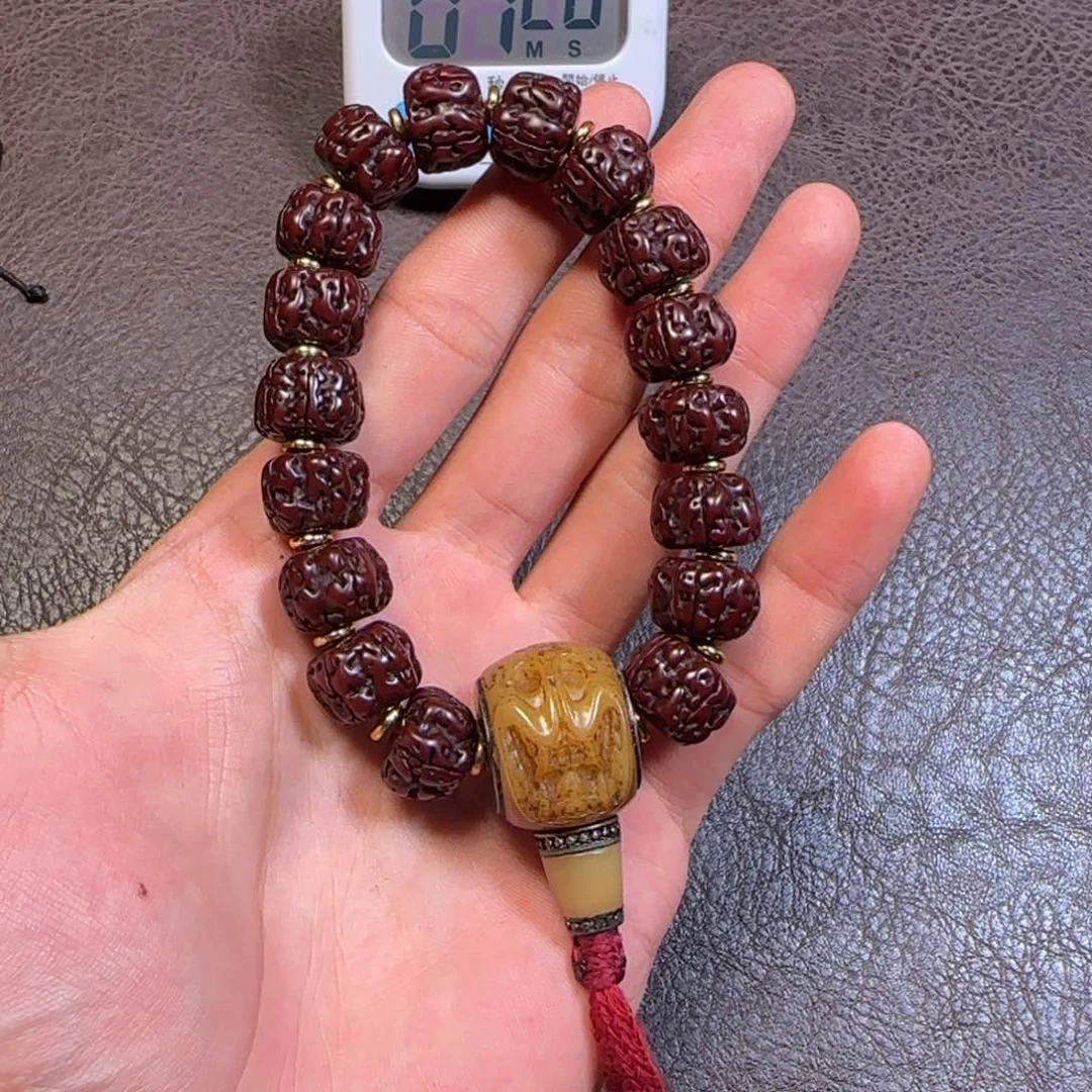 吊坠凤眼菩提川***月k m m n n n n