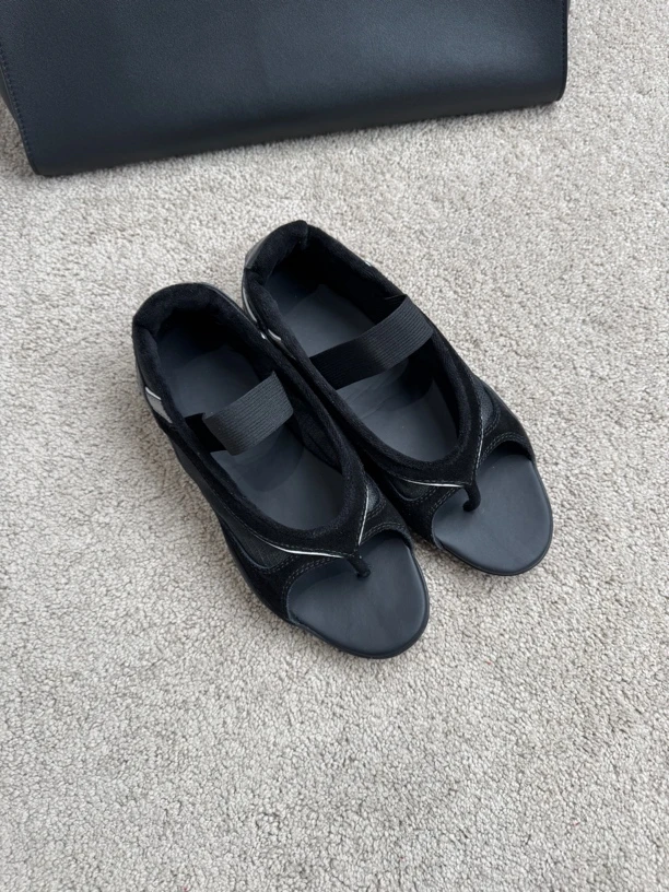 拼色夹趾芭蕾凉鞋2025夏季新款