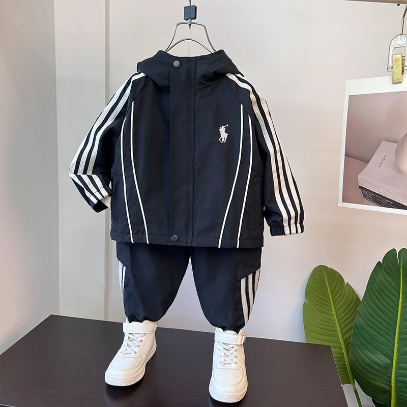 男童套装秋季2025新款儿童衣服潮帅气时髦宝宝秋装男孩冲锋衣外套