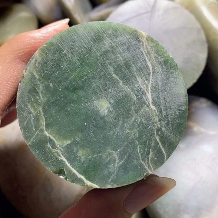 未镶嵌和田玉（糖玉）挂件