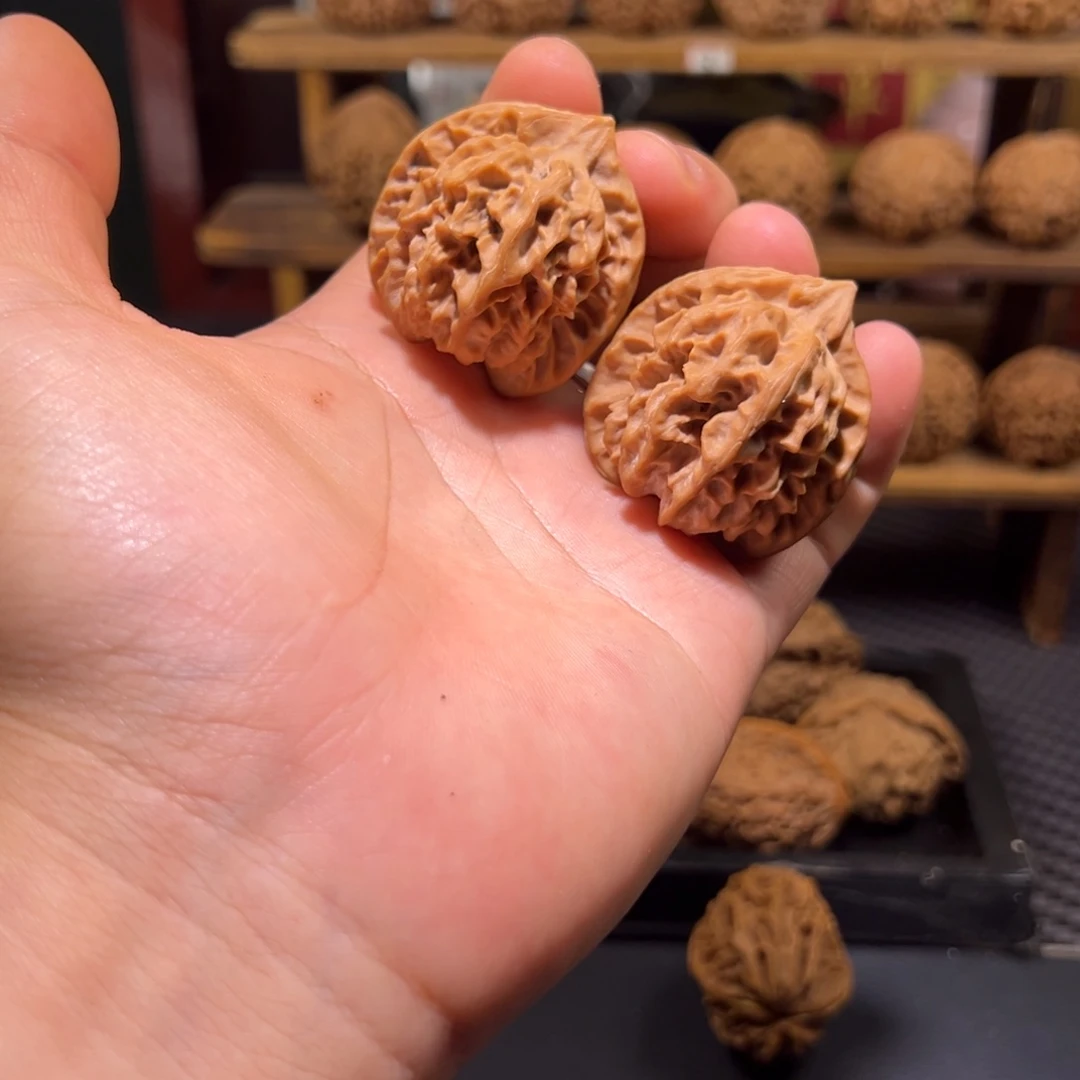 核桃把件曹大龙39尺寸