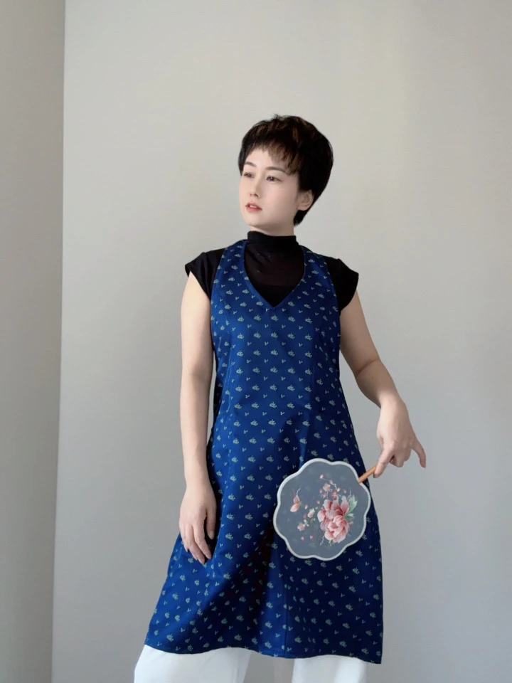 韩系复古风v领高级感碎花收腰挂脖厨房围裙防污空姐制服款围腰