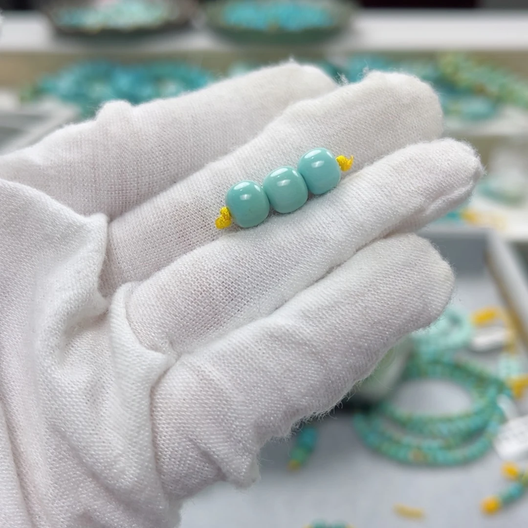 绿松石绿松石未镶嵌