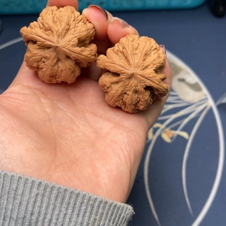 文玩核桃把件粗筋40