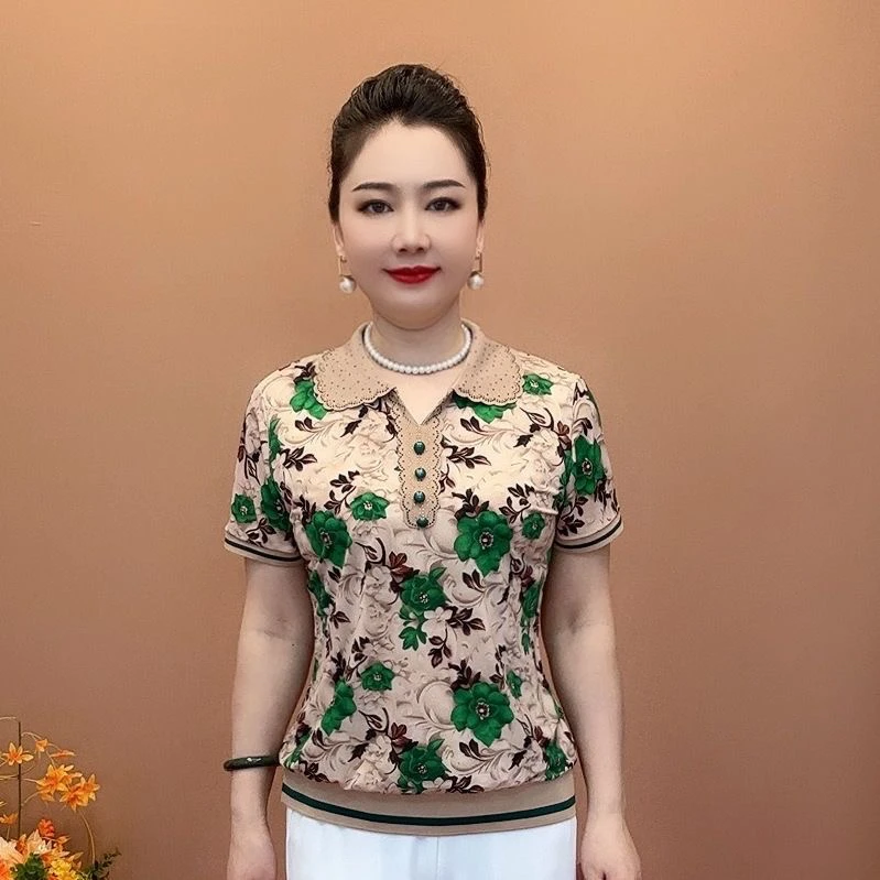 高贵时尚碎花薄款翻领中老年女装女装印花显瘦修身夏季小衫