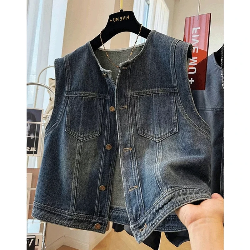 复古时尚圆领牛仔马甲外套女2025春季新款欧货设计感无袖坎肩上衣