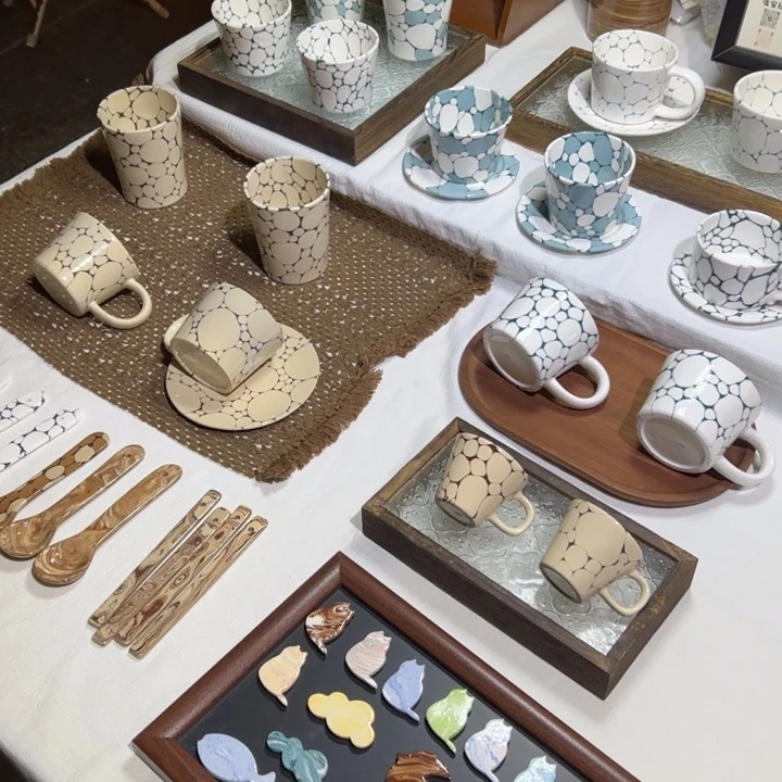 47。           陶瓷